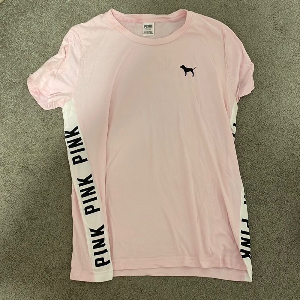 PINK Victoria’s Secret•Womens tee•Large• Pink